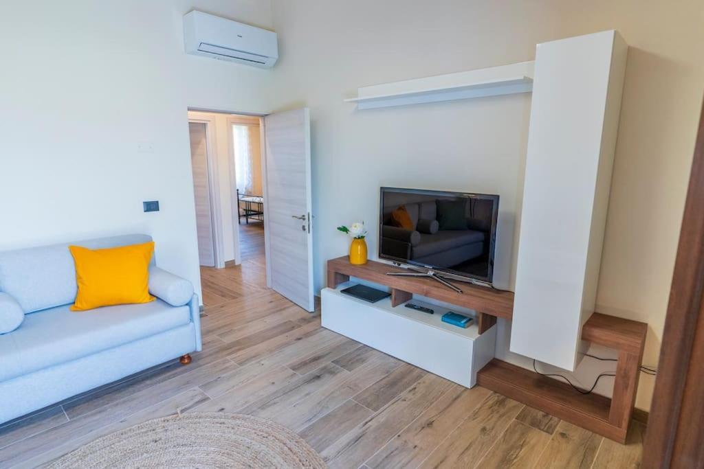 Casale Passalacqua Pesaro By Yohome La Torraccia Exterior photo