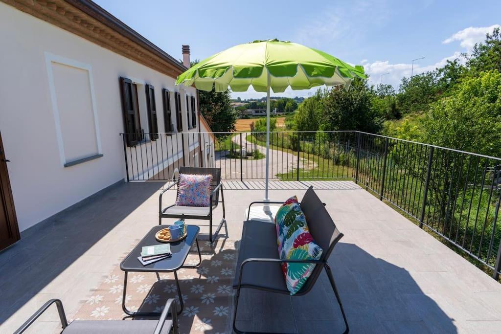 Casale Passalacqua Pesaro By Yohome La Torraccia Exterior photo