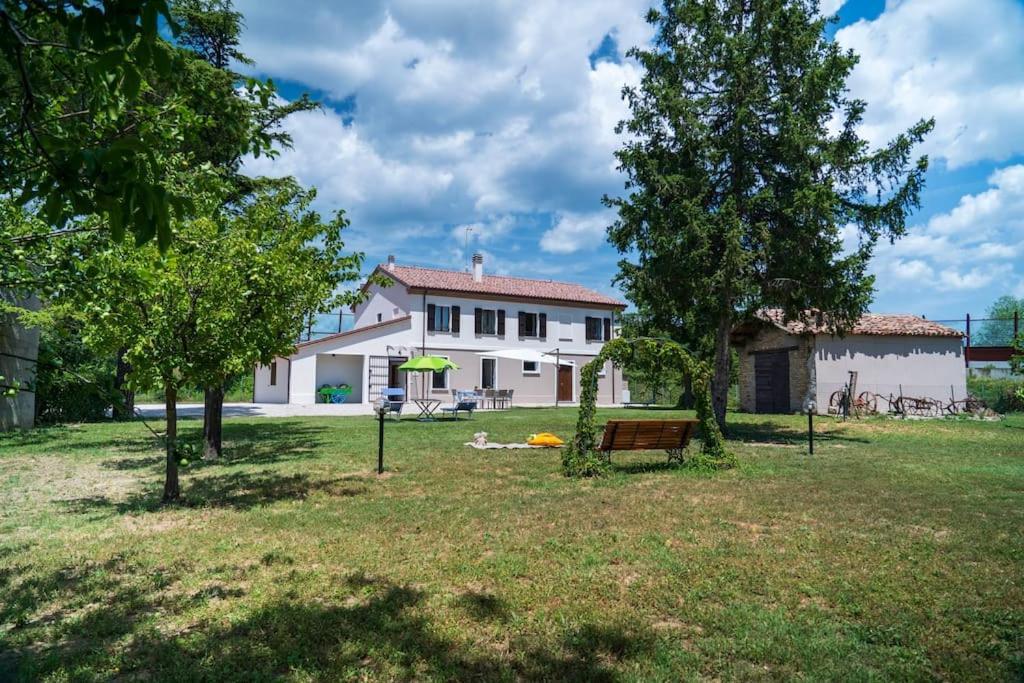 Casale Passalacqua Pesaro By Yohome La Torraccia Exterior photo